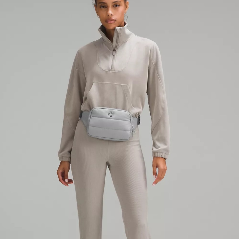 NWT Lululemon Everywhere Wunder Puff Belt Bag - Picture 3 of 12